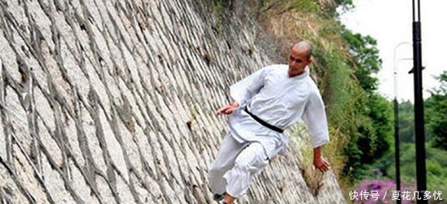 世上唯一还在练轻功的武僧,称轻功有五重境界,已练到最后一重