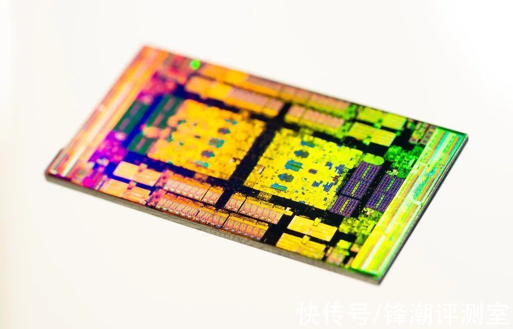 机哥|假如有人能山寨出高端CPU，会发生什么？