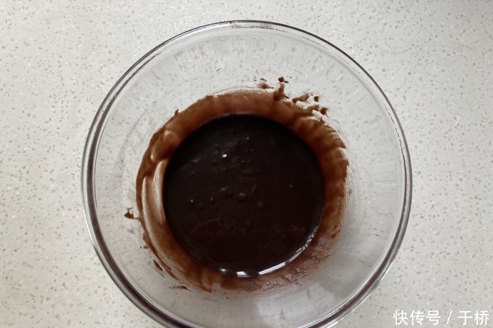 孩子|十月孩子迷上了这早餐,松软可口,入口即化,比包子油条还要香