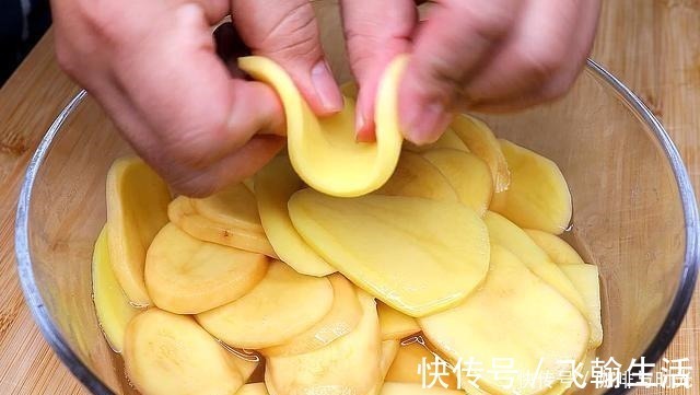 橘子|活了30年才知道，土豆还能这样吃，秘制一做，吃一次就会上瘾