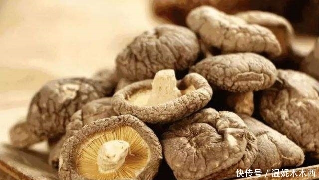 最长|新鲜香菇能储存多久?除放冰箱外,这么做保存时间最长