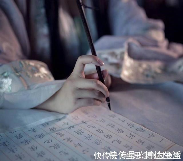 心悦君兮君!八首暗恋诗词山有木兮木有枝,心悦君兮君不知