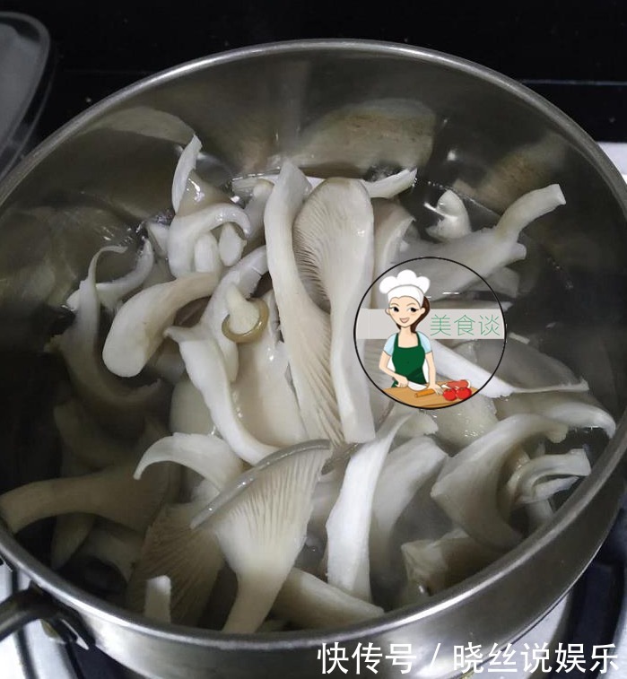 平菇|平菇炒鸡蛋,滋补强身,蛋白质是猪肉的4倍,孩子多吃体格好