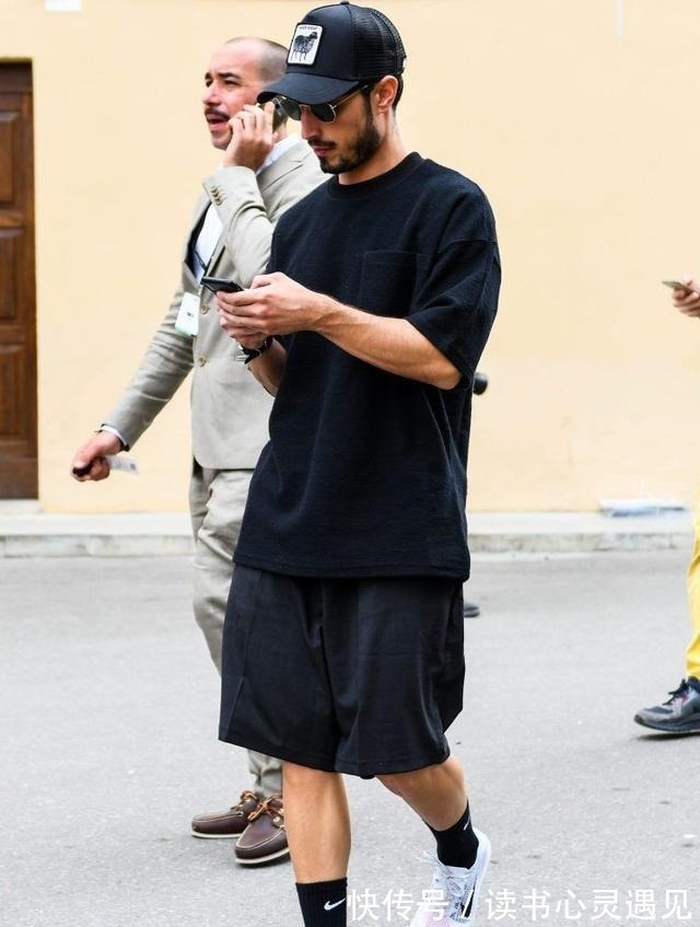 衬衫搭配 有一种懒人风格叫“黑色调”,夏日这样穿,变身潮男毫不费力!