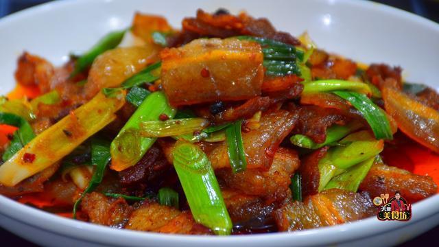 回锅肉最好吃的家庭做法,简单美味又下饭,看看你喜欢吃不