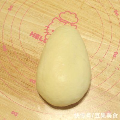 玉米豆|你和幸福就差这一份电饼铛版本，可爱萌萌的小鸡披萨