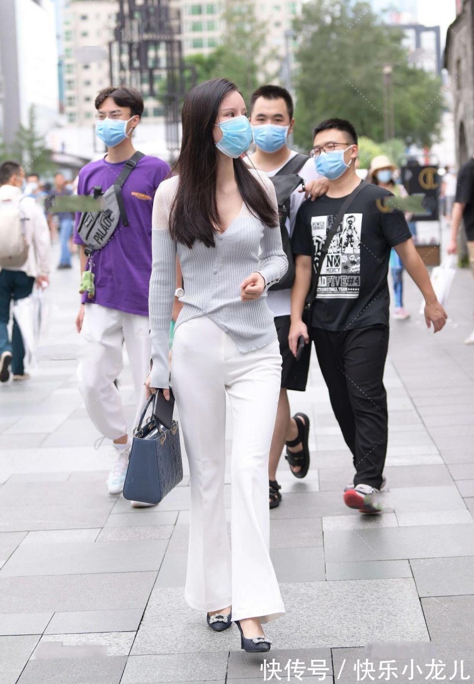 身材|身材极其“霸气”的一位美女！究竟什么样的男生才能配得上她？
