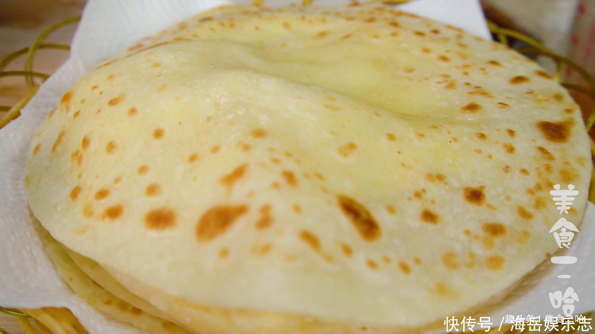 保鲜膜|鸡蛋灌饼最简单做法,到锅个个鼓大泡,1张饼1个蛋,烙出来真香