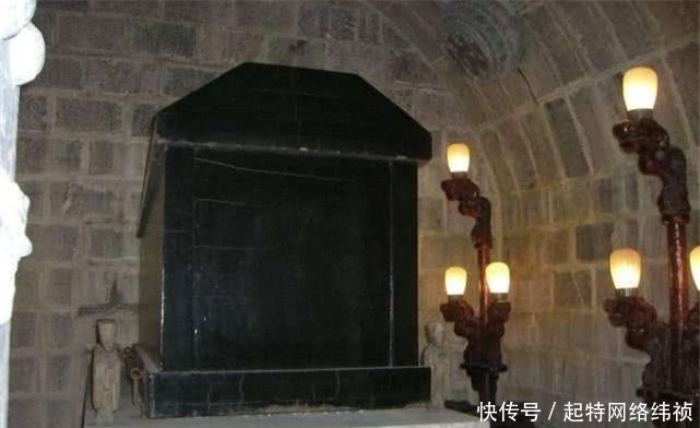 包拯|包拯是不是清官？专家打开他的墓，发现八个字留言！