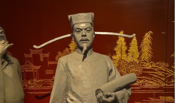 历史|历史上的“荆轲刺秦王”的行为,为何陶渊明和司马光的看法截然相