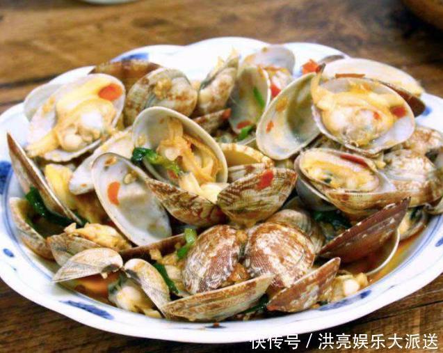 花蛤|想吃花蛤怕沙多,老妈这样做30多年,来回摇晃几遍,花蛤自动吐沙