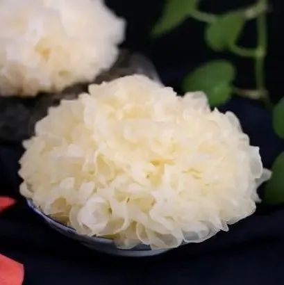 深秋1碗汤，滋补又营养，今晚就给孩子做！