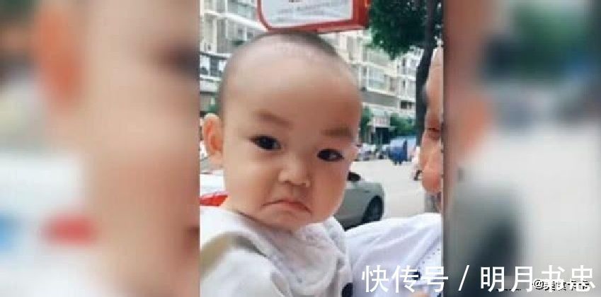 断奶|宝妈把宝宝送到爷爷家断奶，街上偶遇接下来宝宝的反应，太可爱