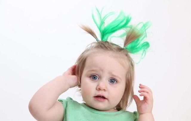 手指|宝宝吃手是聪明的表现 但家长一定要注意这几点