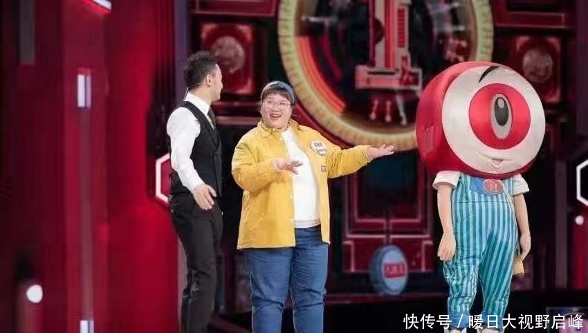 乡下女教师,凭什么站在央视《开门大吉》舞台上,与尼格买提同框?