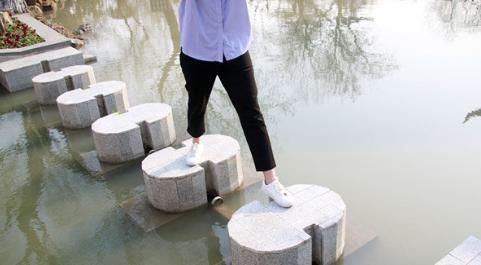 寿命|人上了年纪后，为何会越走越慢？走路快的人，“寿命”会比较长？