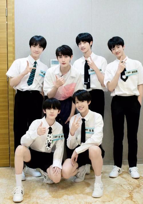 出道|還沒正式出道就上《快樂大本營》，TF三代的待遇比TFBOYS還好