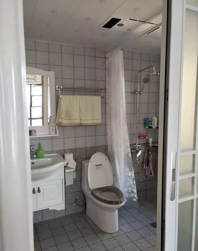 电视墙|终于入住新家,晒晒,130平新房,玄关实用极了,电视墙最个性!