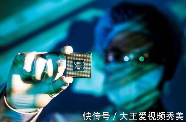 iphone|俄罗斯芯片90赖进口,没有光刻机,为啥不怕美国卡脖子
