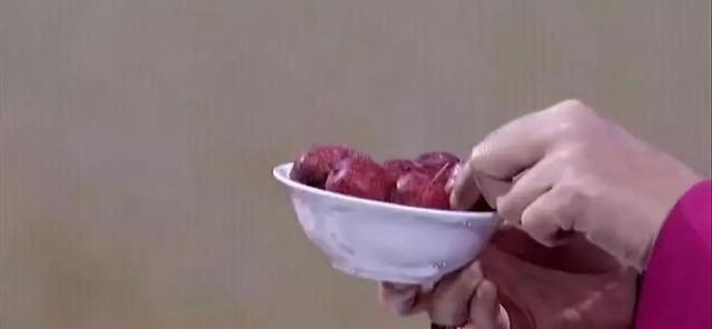 降脂|冬天常吃这个,防血栓!40岁后要多吃,活血、降脂