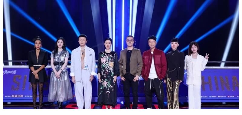 質(zhì)量|《中國好聲音》第十季首播，8位導(dǎo)師擁擠不堪，選手質(zhì)量大打折扣