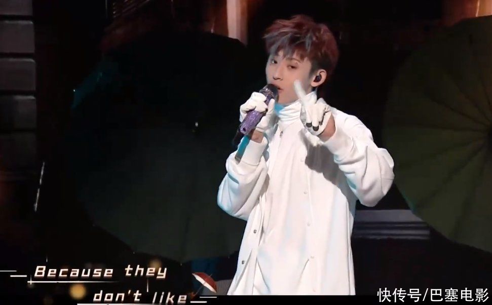 818晚会一言难尽 怎么做到难看的那么难看 好看的又特好看的 全网搜