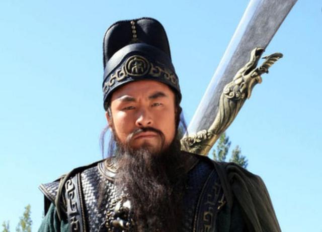 青龙偃月刀$一点水浒第八期大刀关胜名声不大,来头不小,难怪居于林冲之上