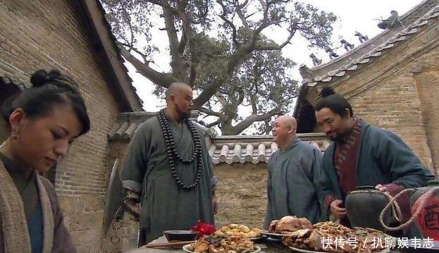 道理|农村俗语:“宁住荒坟,不宿古庙”,有道理吗?看完后恍然大悟