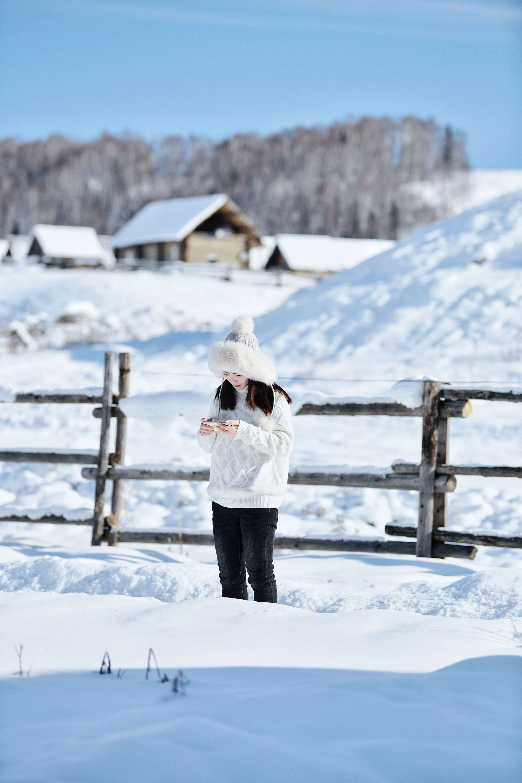 冬日|冰雪疆遇新疆冬日最美童话世界乐享蓝冰蓝气泡