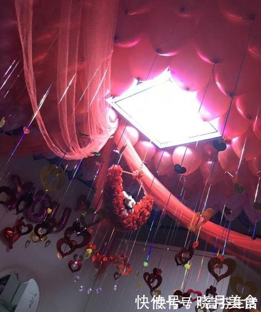 婚房|老妈给婚房做了个“气球吊顶”，照片发到业主群，大家都炸了锅！