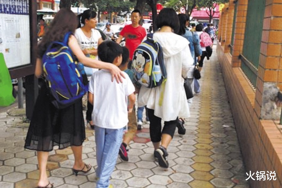 教育方式|为何说“孤房儿子笨,闹市出人精”啥道理孩子的教育不容忽视