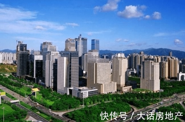 成交量|深圳楼市：成交量处于10年谷底，有房降价500万，卖不出去！