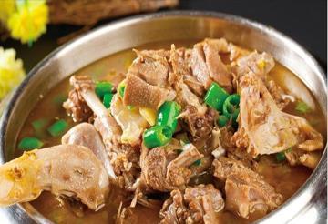 内江|美食推荐:原味钵钵鸭、王氏羊蝎子火锅、内江馋嘴兔制作方法