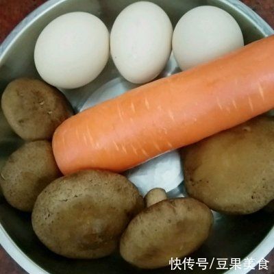 胡萝卜炒鸡蛋|香菇胡萝卜炒鸡蛋