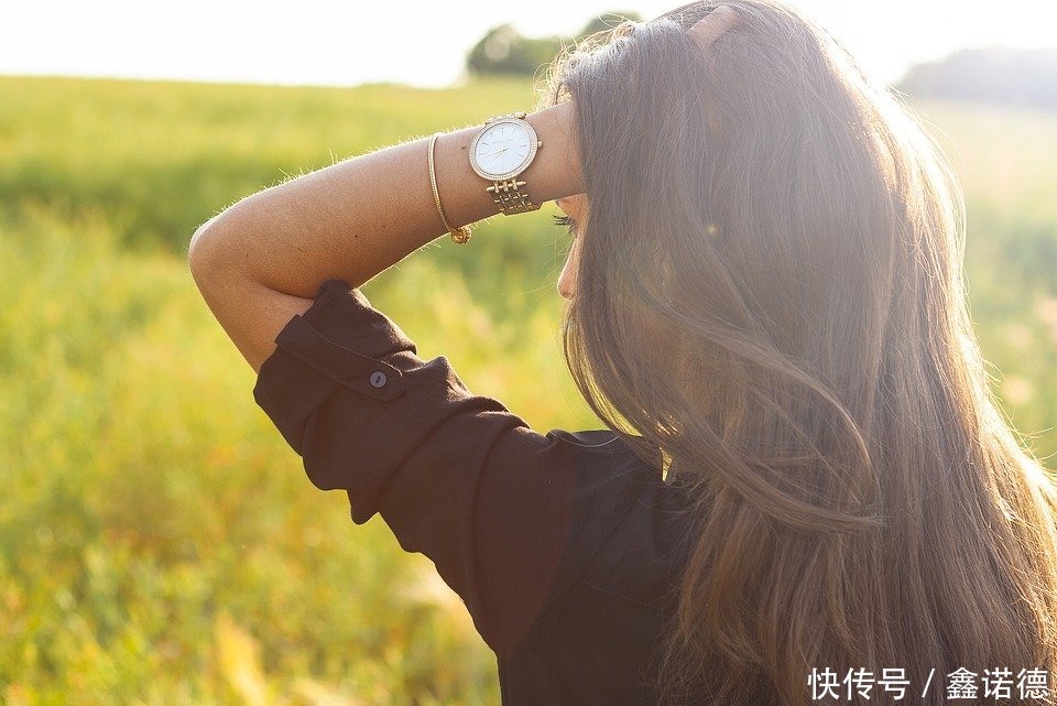 戴表也分男女有别?女人手表应该戴在哪只手比较好?