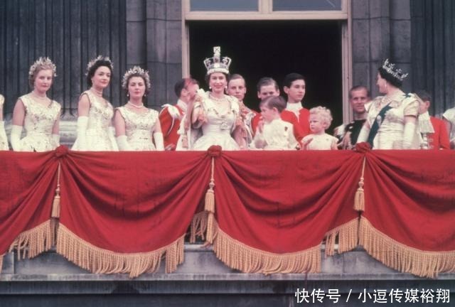 国家|此人从儿子手中抢来二十年王位,退休后钱不够花,儿子:拒绝补助