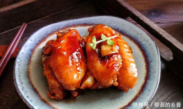 可乐鸡翅,先放鸡翅还是可乐原来我一直做错了,难怪不好吃