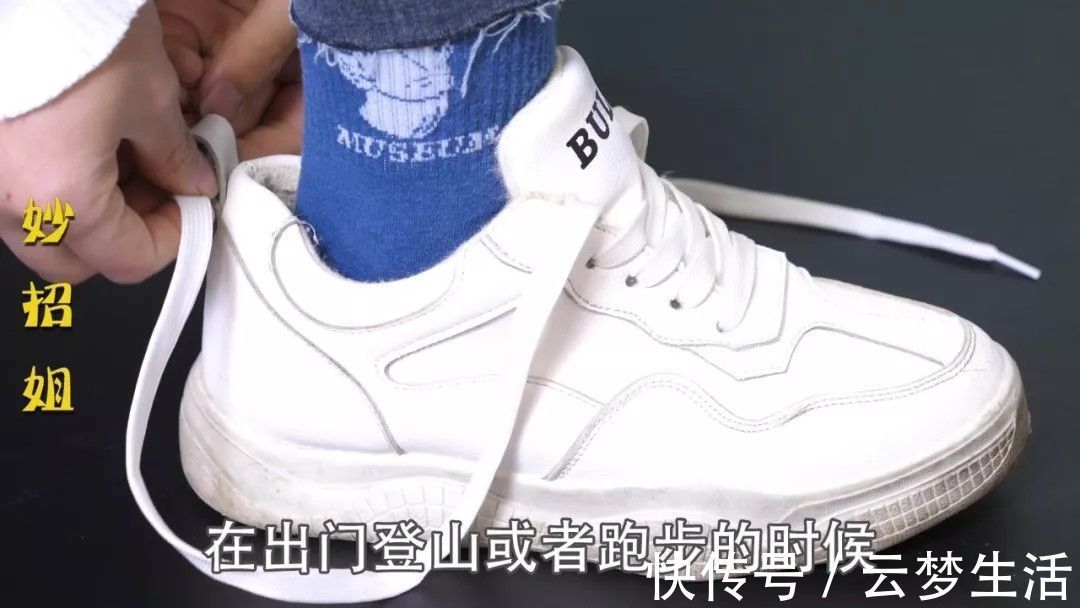 雪地靴|今天才知道,鞋子后面的“小尾巴”,还有这作用,后悔知道晚了