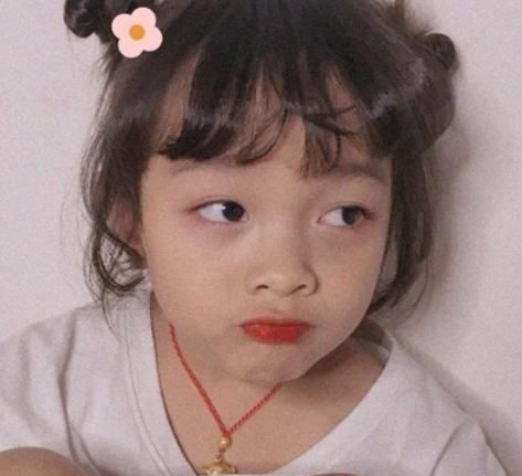 月经|女孩子几岁“来月经”算合格医生“这岁数”才正常，请别忽视