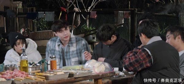 背景 《向往》看似不起眼嘉宾,实则有强大背景,连导演组都给特殊待遇