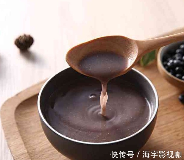 女人脸部有皱纹别打玻尿酸，常吃6种食材，皮肤紧致显年轻