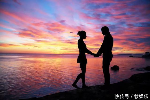 男孩手里的落叶,如一首生命之歌,孤独而平静,最后走入永恆之境