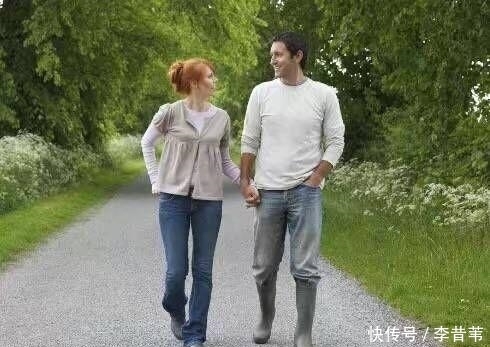 男人晨起3个动作坚持做,让你的肾“壮”如18岁