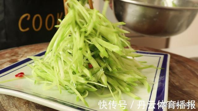 饭店|饭店的“凉拌萝卜丝”为啥好吃?看看都用的啥调料,开胃又解腻