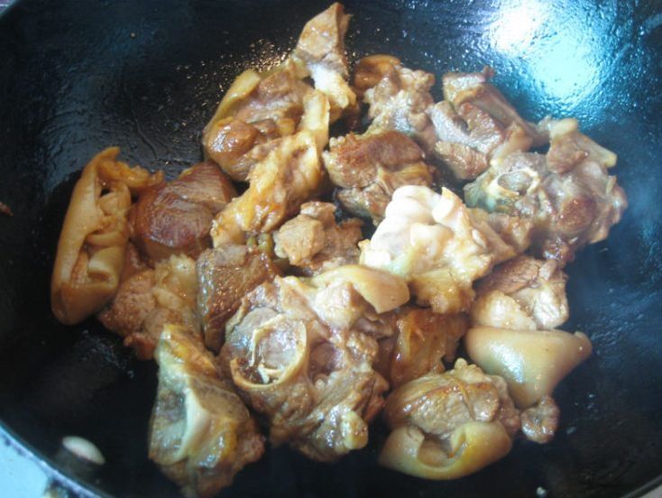 炖羊肉，大厨教你“4加2不加”，羊肉没膻味，滋补不上火，更鲜美