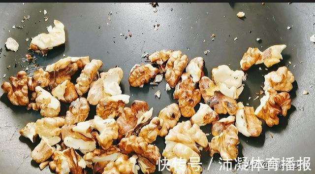 养生|96岁老中医分享的黑芝麻养生吃法，做一次吃半个月，太实用了