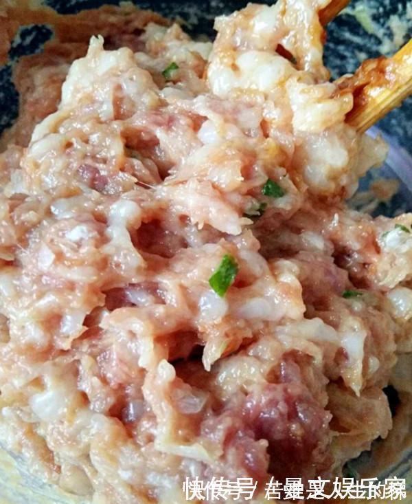 绿豇豆|这“碱性食物”女人要常吃,嘴巴不臭,头发乌黑,气色也变好了!