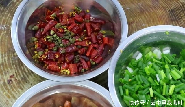 a1652|学会一招,做出的宫保鸡丁香辣味浓,肉质滑嫩,老人孩子都爱吃