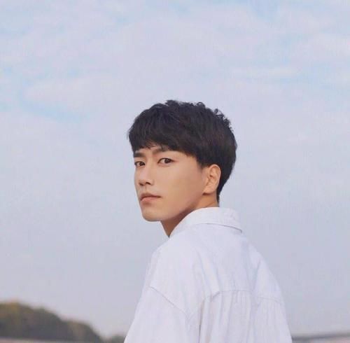 男生的哪些发型，会让你女神对你有好感 ？