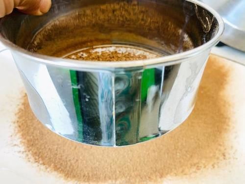 味精还用买？1鲜味食材就能做，炒菜、熬汤放一勺，能鲜掉眉毛